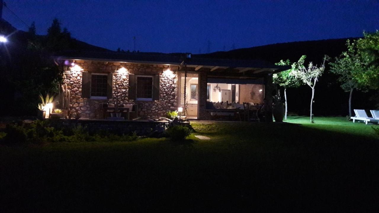 Klovino Beach House Douvia المظهر الخارجي الصورة